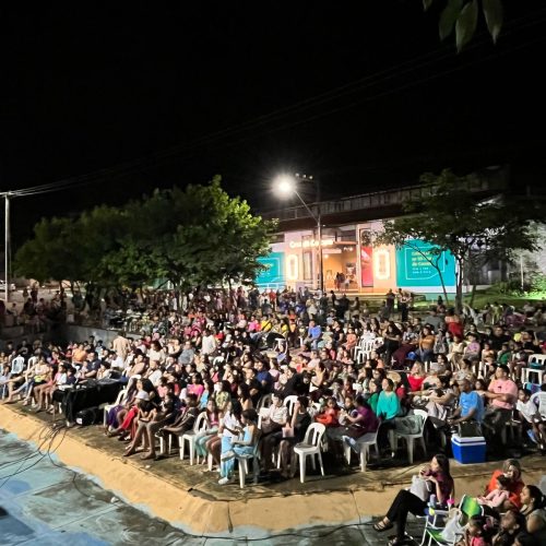 Cinema na Rua apresenta Lilo & Stitch na Praça Virgem de Guadalupe, em Canaã dos Carajás